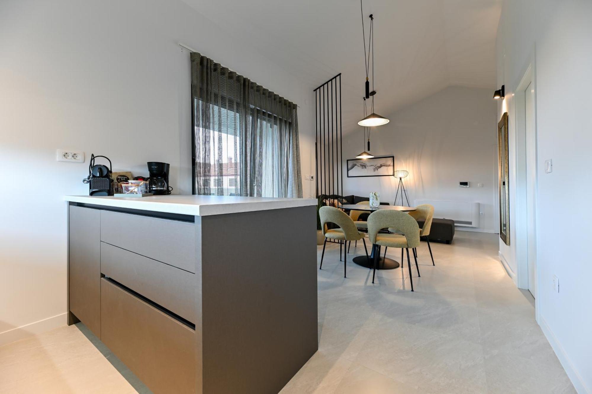 Big Sky Apartmani Задар Экстерьер фото